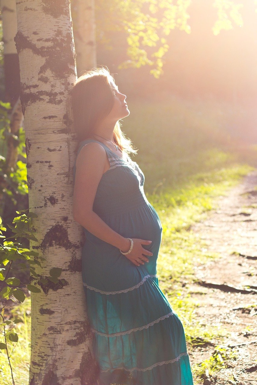 Home pregnancy, joy, de, young woman, mom, the park, pregnant, future mom, stomach, mom soon, there will be a child, femininity, pregnancy, pregnancy, pregnancy, pregnancy, pregnancy, pregnant, pregnant